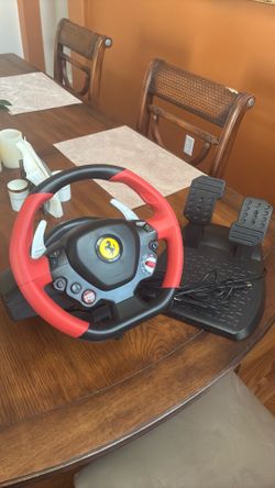 Thrustmaster Ferrari 458 Spider wheel & pedals