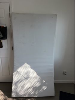 Twin mattress