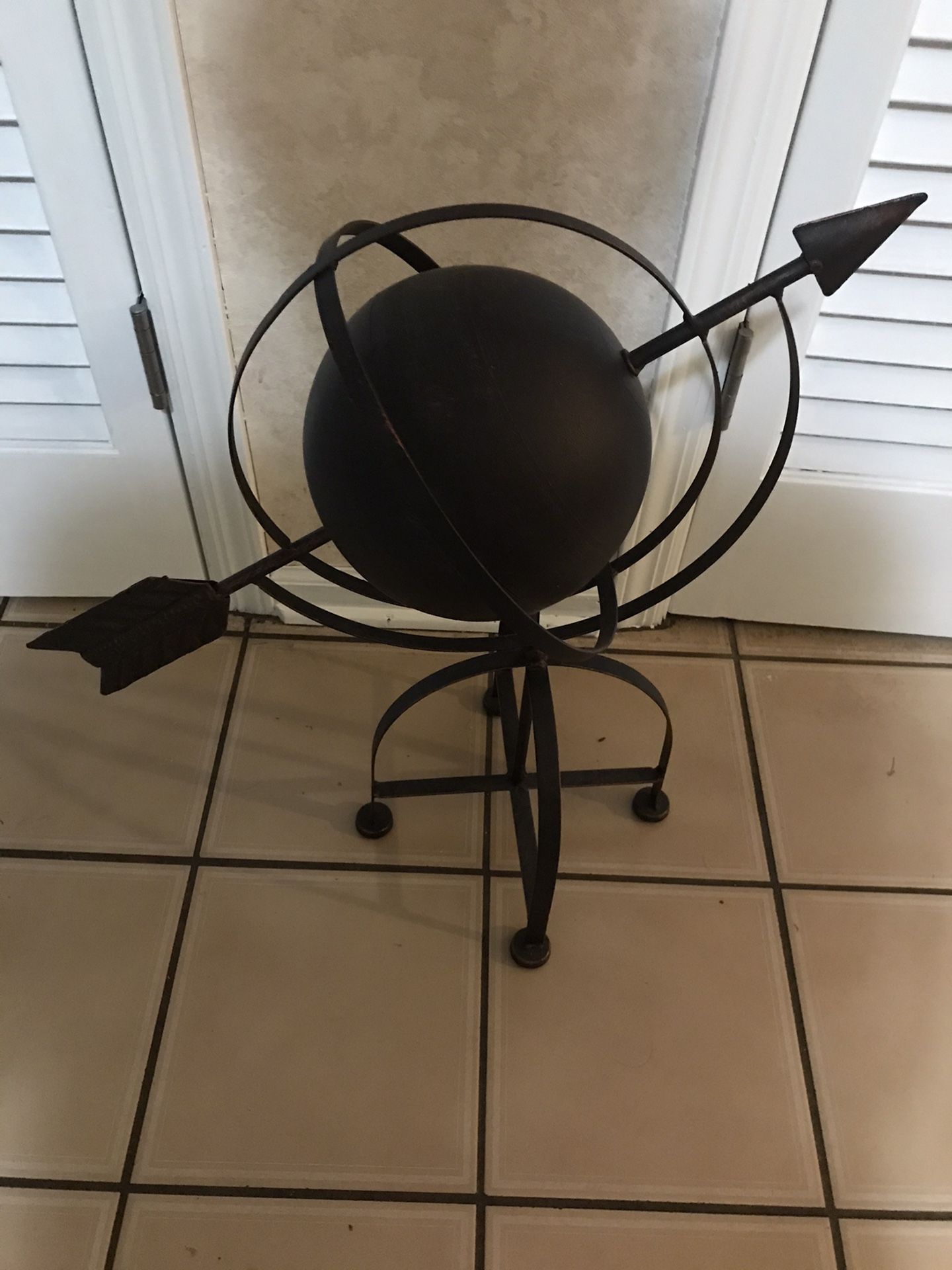 Black Metal Armillary Arrow Ball Stand Decoration indoor/outdoor 22" in Toms River