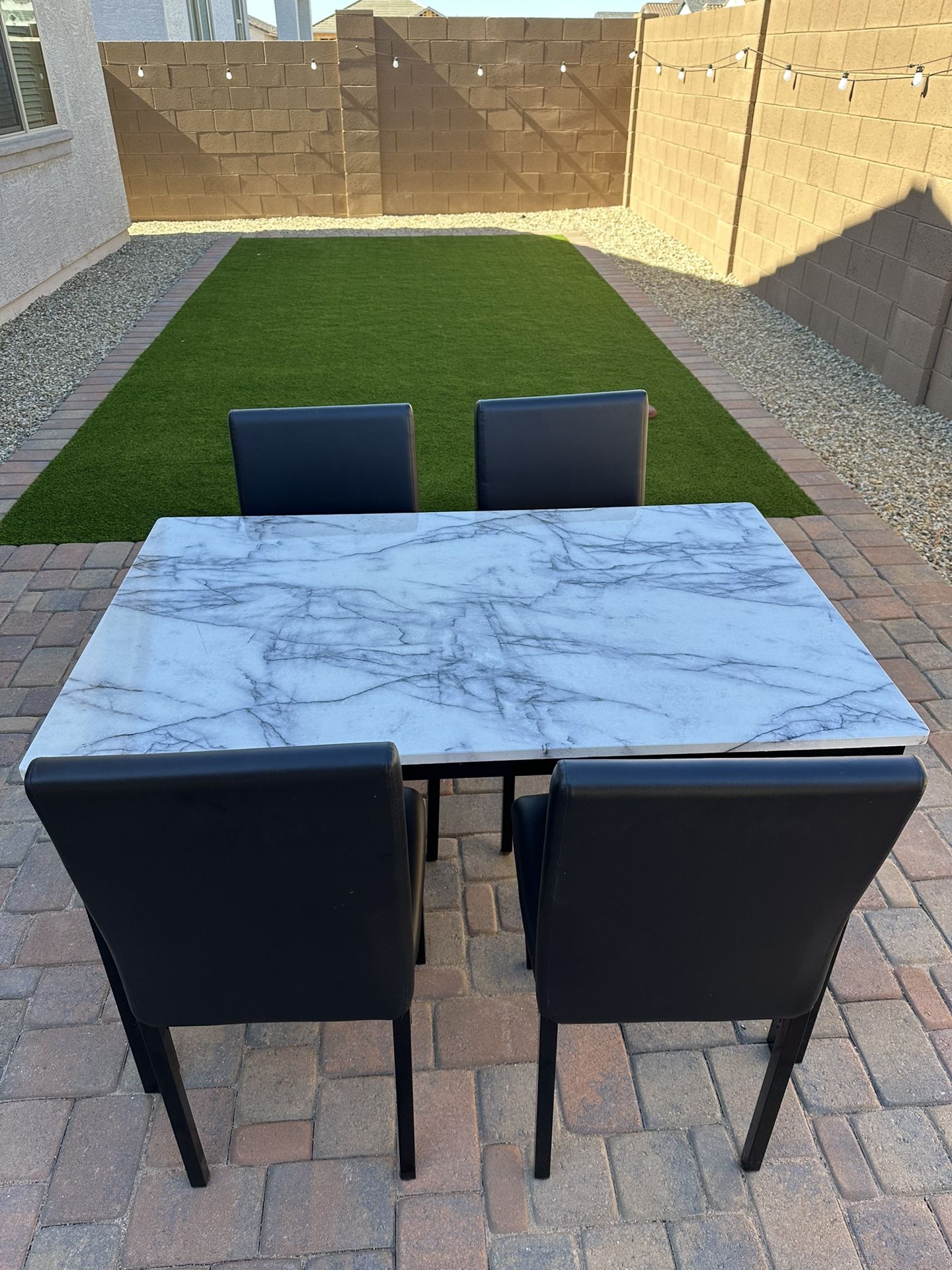  Modern Marble LookTable Top