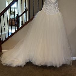 Vera Wang Wedding Dress