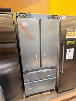 Thermador 36” built in refrigerator