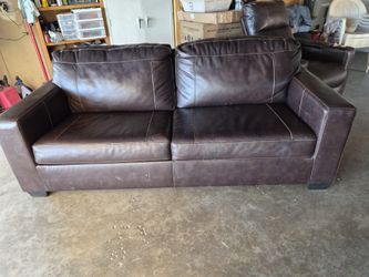 2 Couch set