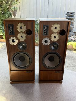 Marantz Speakers