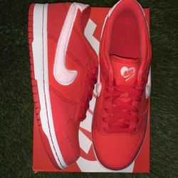 Valentines Day Nike Dunk 