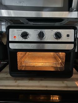 WORKS Curtis Stone Dura-Electric 1700-Watt Air Fryer Oven