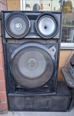 Samsung FS 9000 speaker system
2250 watts