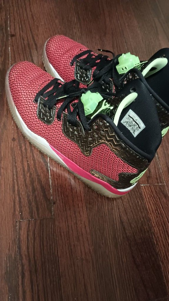 Nike Air Jordan Spike 40 Ghost Green Red Black 819952 605 Mens Size 9.5 Nike Air Jordan 819952 605 Spike 40 Ghost Green Red/Green  main image 4