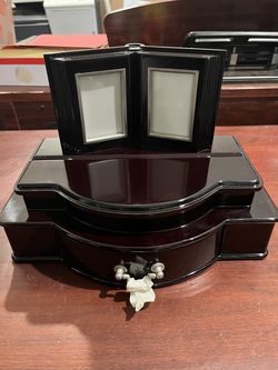Vintage Vanity Dresser Box