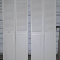Vintage Shaker Style 30"x78" Solid Wood Louver Over Raised Panel Bi-Fold Doors
