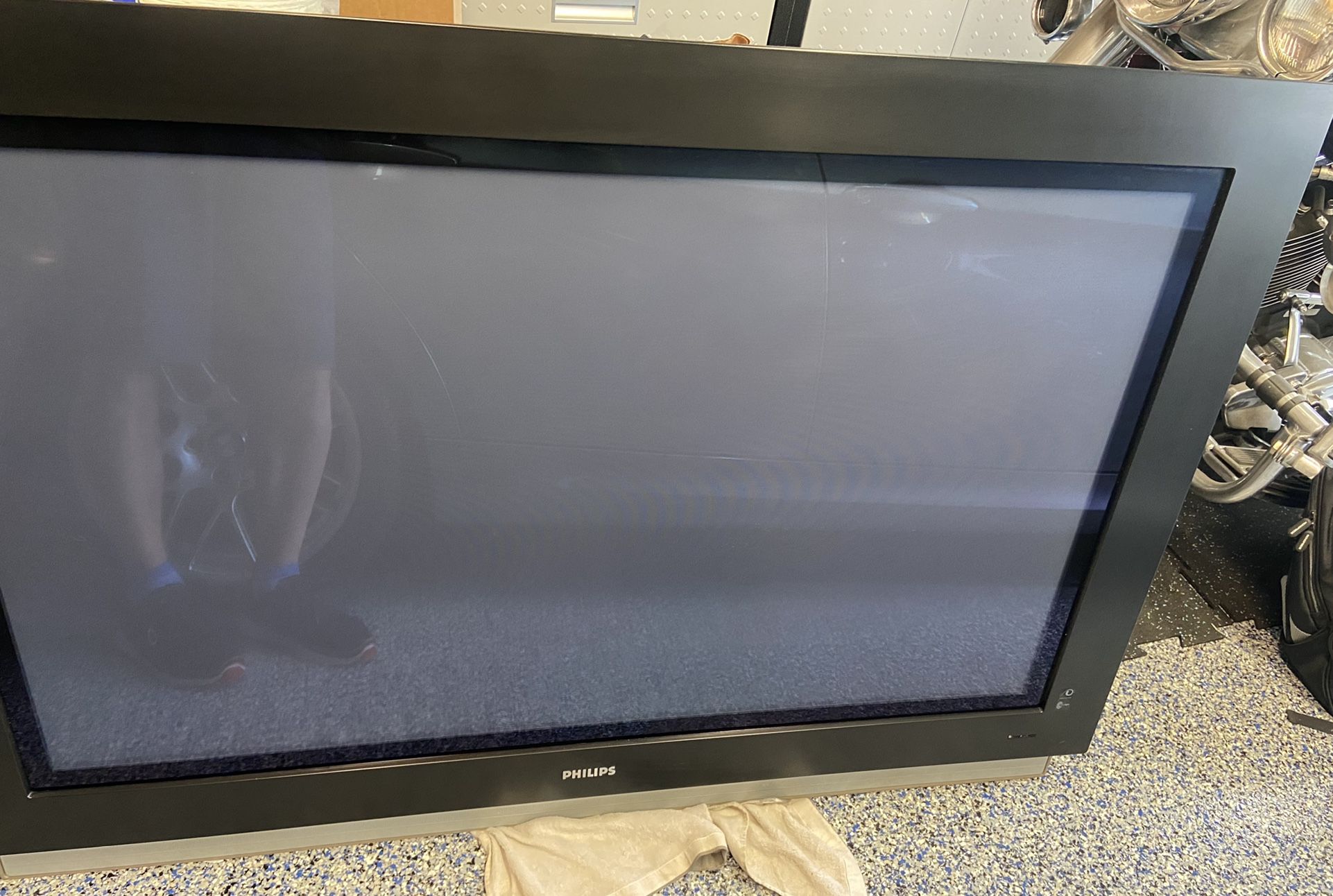 Philips 50” Plasma Tv