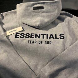Essential Hoodie 