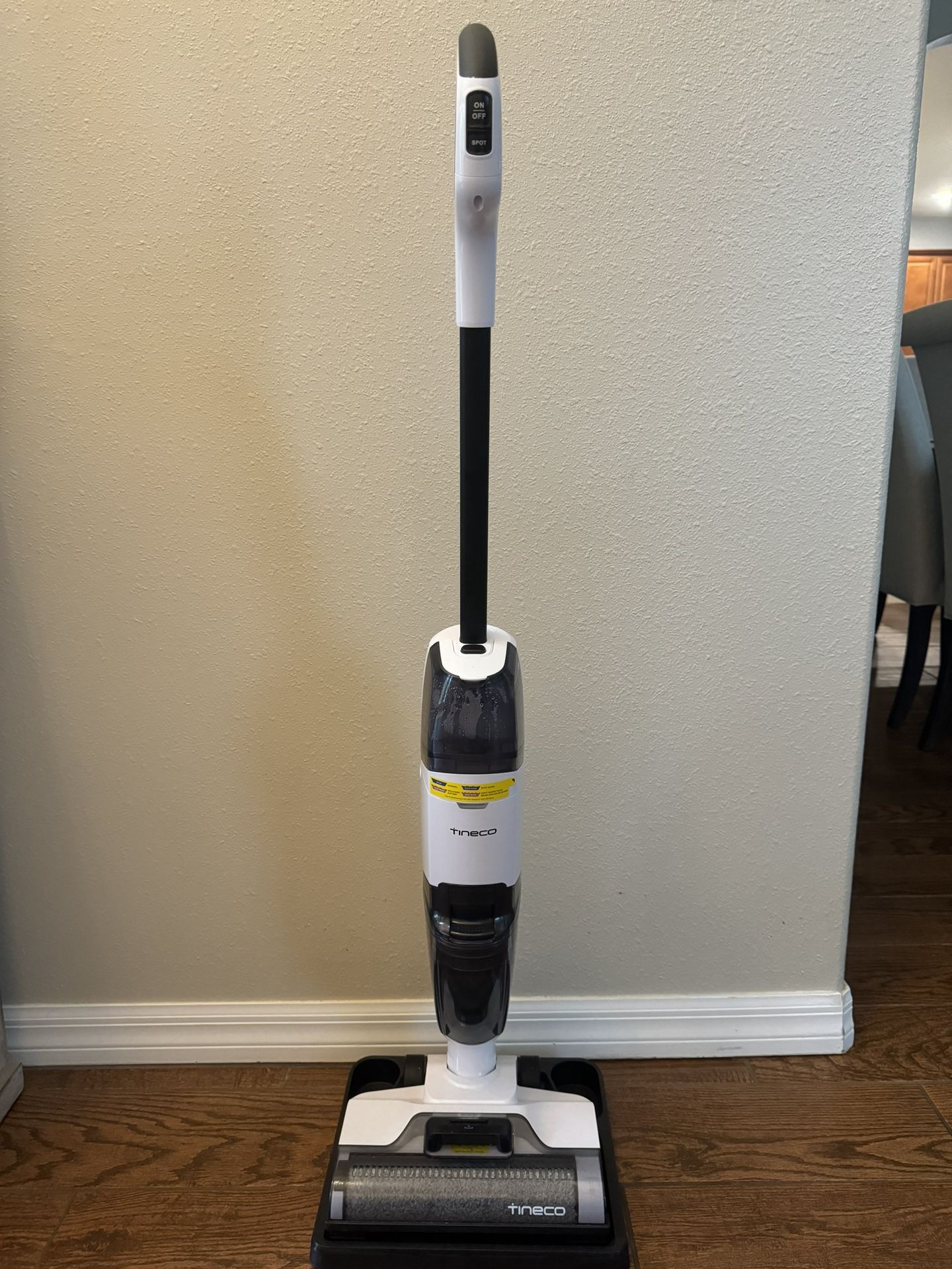 Tineco iFLOOR 2 Complete Cordless Wet Dry Vacuum Floor Cleaner and Mop