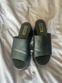 Steve Madden Black Platform Wedge/Sandal