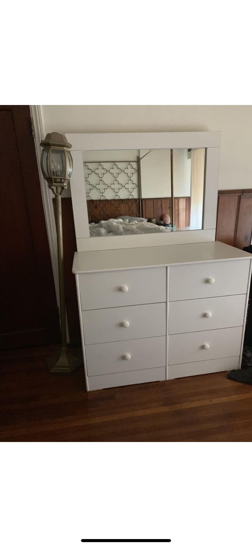 White 6 drawer dresser with mirror $185