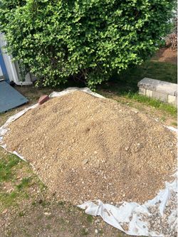 Pea stone