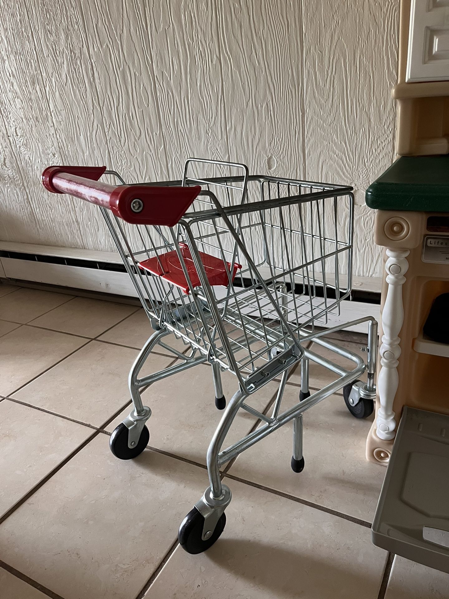Melissa & Doug Shopping Cart