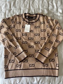 New Women’s Brown Sweater Medium