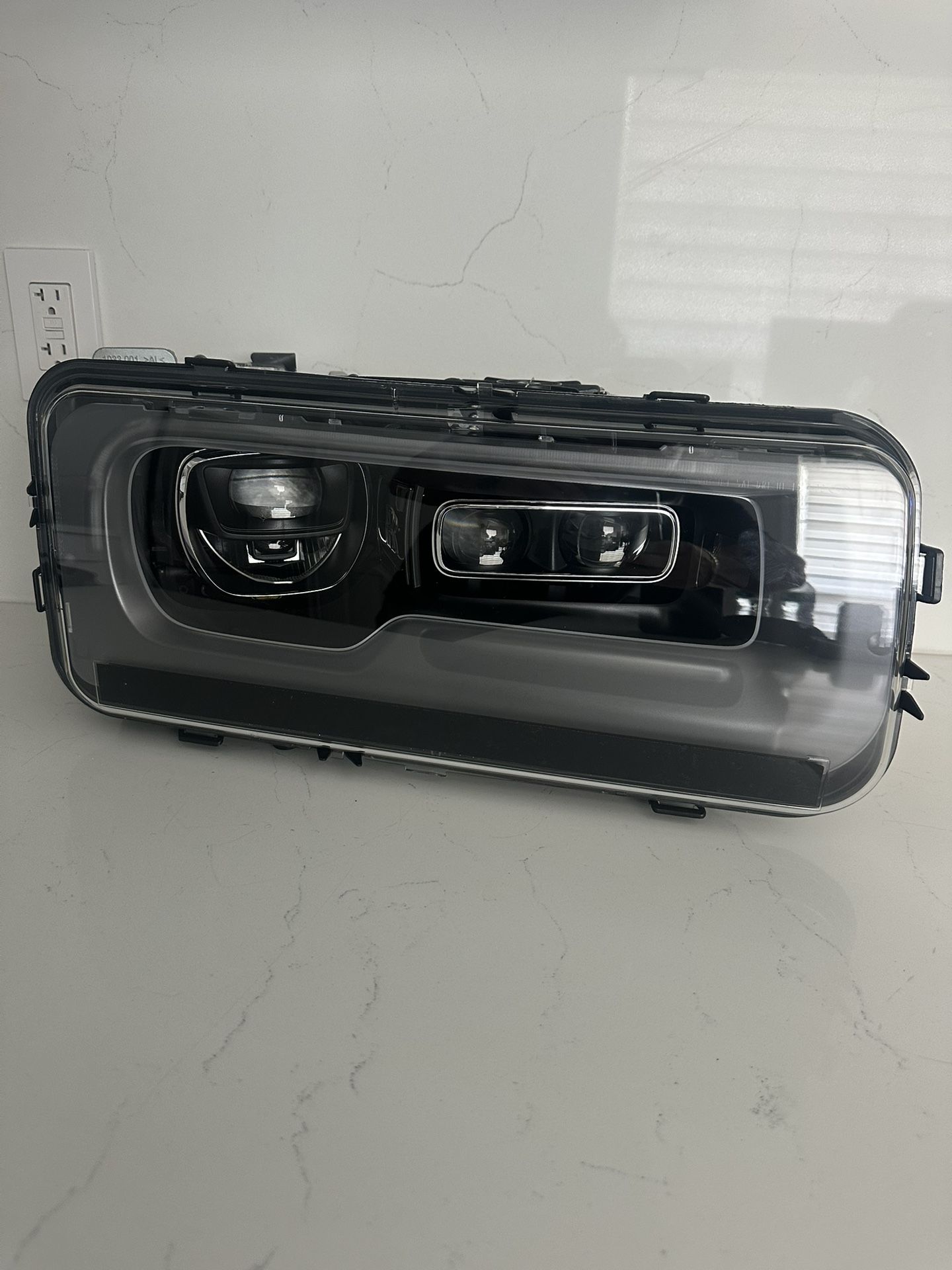 ROLLS ROYCE CULLINAN Genuine Oem Right Passenger Laser Led Headlight 2019-2024