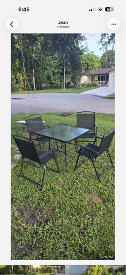 Selling table with 4 chairs.