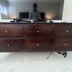 Crate & Barrel Dresser And 2 Night Stsnds