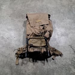 Cabelas Alaskan 1 Frame And Pack