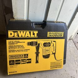 dewalt hammer 