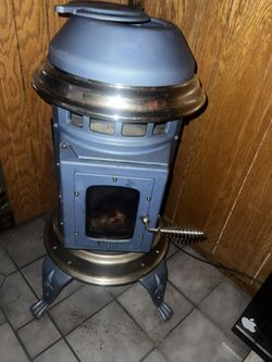 Tired Of Being Cold?  Pellet Stove/ Heater 