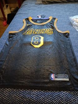 New laker jersey with tags size m 100.00