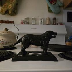 Cast Iron Nut Cracker/Door Stop