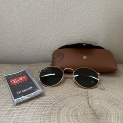 Ray-Ban RB3447 Round Metal Sunglasses Gold Frame / Green G-15 Lenses