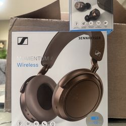 Sennheiser Momentum 4 Wireless Headphones/earbuds.