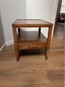 End table - Hekman