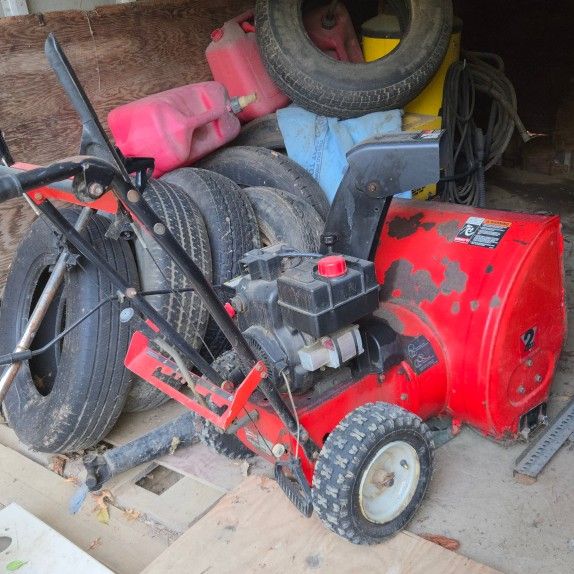 snowblower used last year always needs a little tinkering to get started next year
