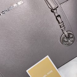 Michael Kors Purse 👜