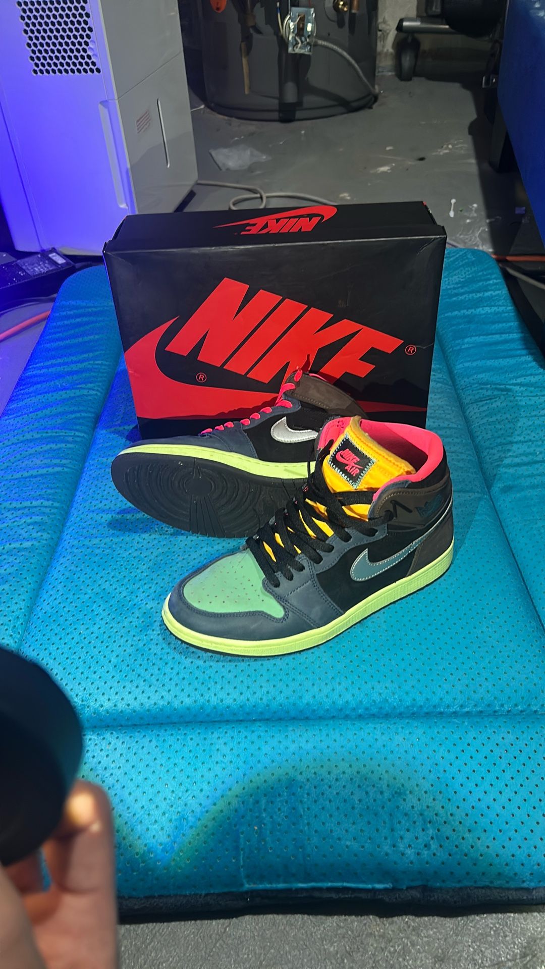 Air Jordan 1 Retro High 'Tokyo Bio Hack' Size 10