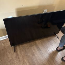 50 Inch Phillips Roku Tv 