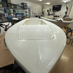 2026 Flats Boat Hull