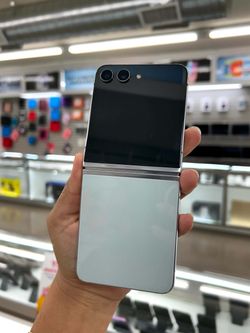 Z Flip 5 256gb unlocked