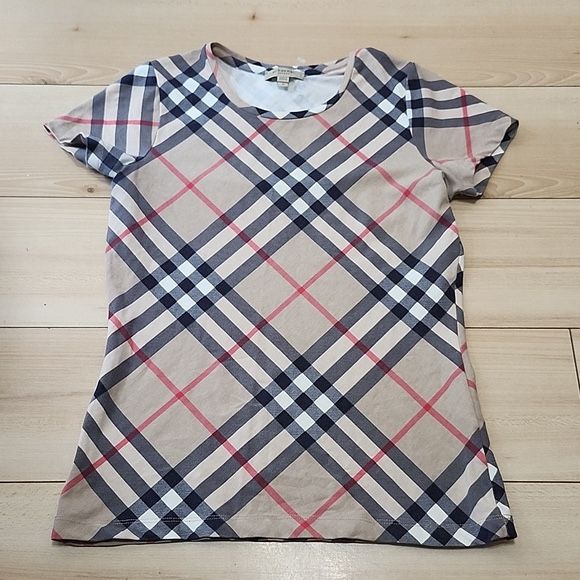 Burberry top