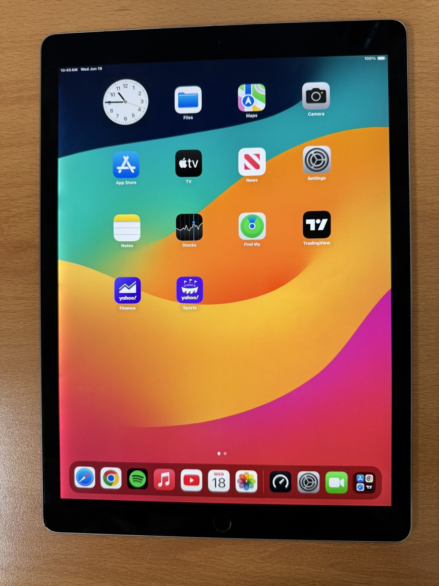 iPad 12.9 Pro 2nd Gen 64gig With Cellular