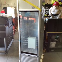 PREMIUM 9.0 cu. ft. Commercial Upright Display Refrigerator Glass Door Beverage Cooler in Silver
