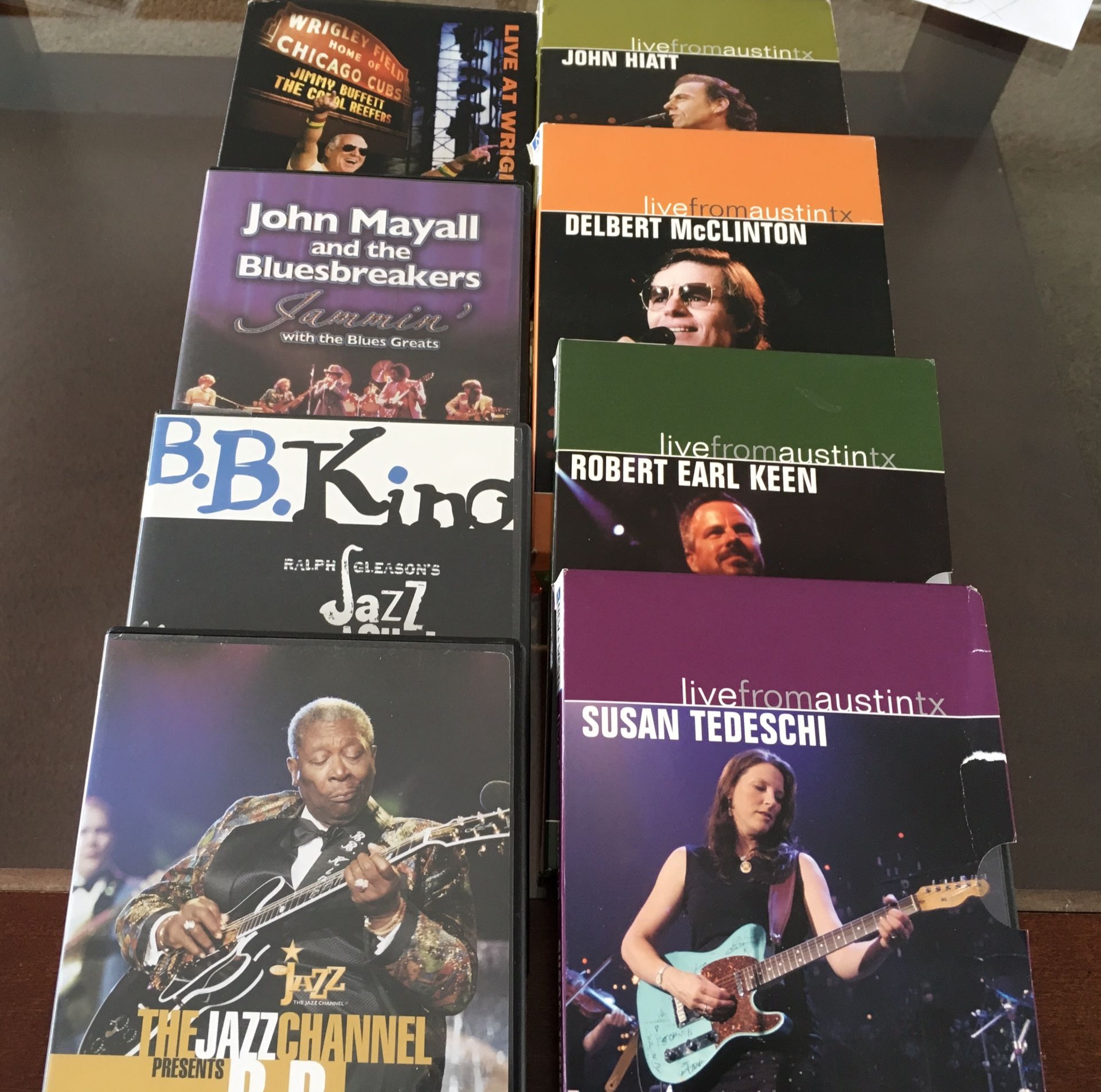 Jimmy Buffett, John Mayall, 2 B.B. King, John Haiti, Delbert McClinton, Robert Earl Keen, Susan Tedeschi DVDs...