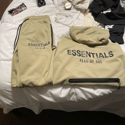 Essentials Sweat Suit