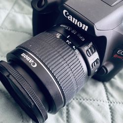 Canon Camera Set EOS Rebel T7 