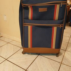 Suitcase 