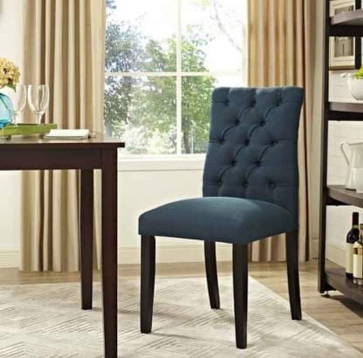 BRAND NEW
Modway Duchess Modern Elegant Button-Tufted Upholstered Fabric Parsons Dining Side Chair in Azure
EEI-2231-AZU
