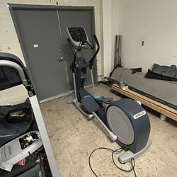 Precor Efx 835 Elliptical 
