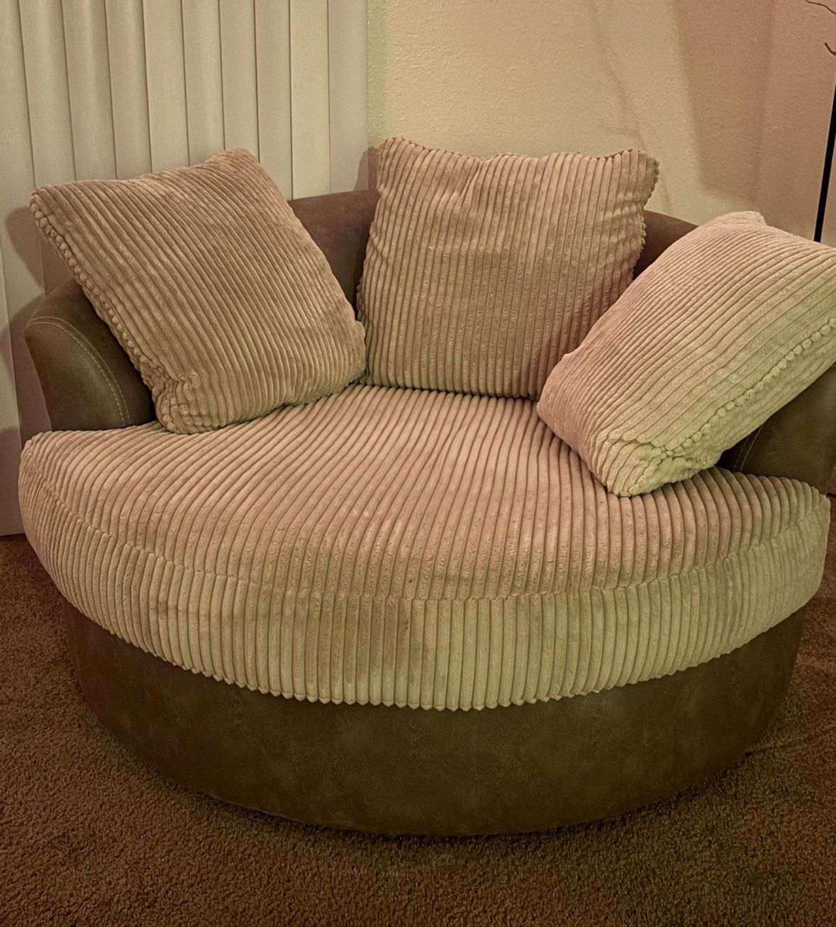 Oversized Corduroy Spinny Chair