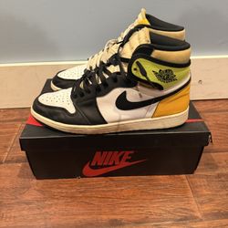 Nike Air Jordan 1 Retro High OG Volt Gold Sneakers Size 12
